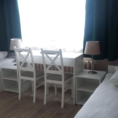 Noclegi, Restauracja Eden Witaszyce Exteriér fotografie